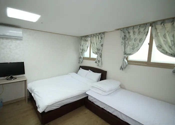 Boa Travel House *