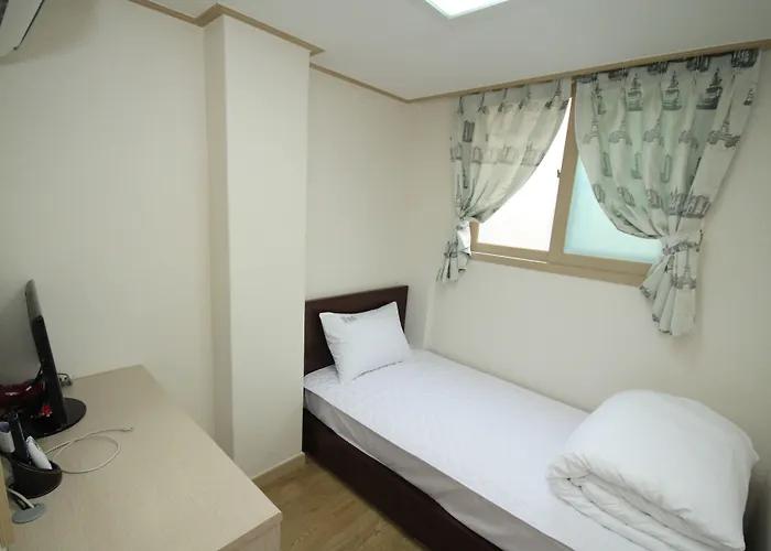 Hostel Boa Travel House *